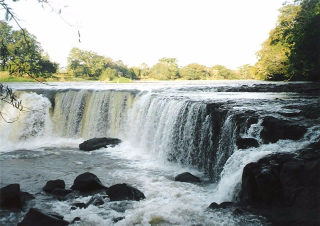 CACHOEIRA DO TALHADÃO